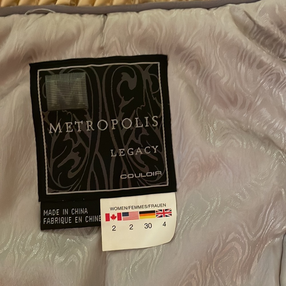 Metropolis Ski Jacket - image 5